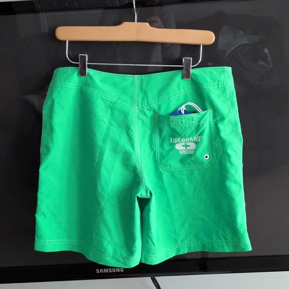 Speedo Lifeguard Swim Shorts Kelly Green Size 6 - Picture 3 of 6